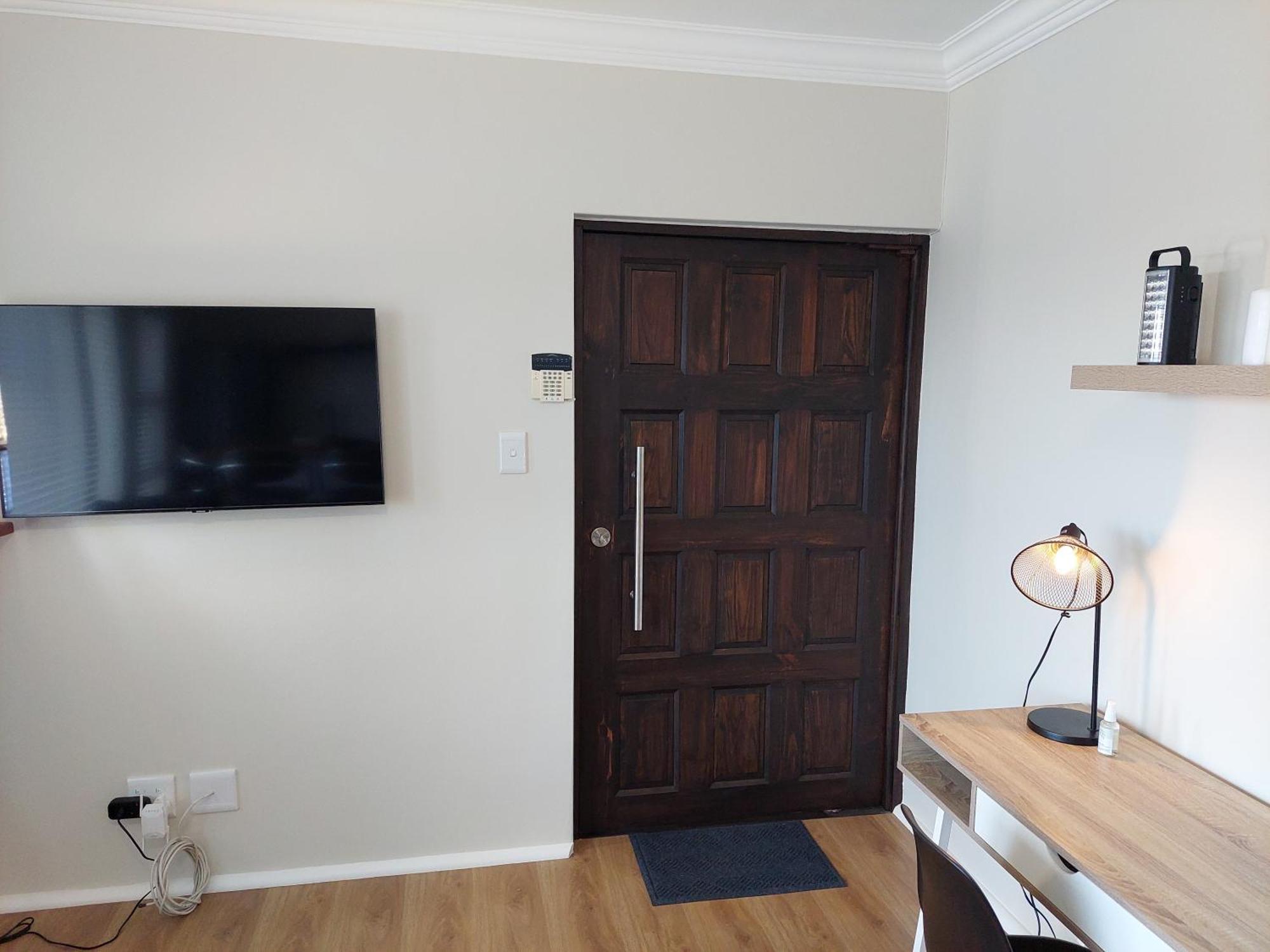 Pentz View Apartment